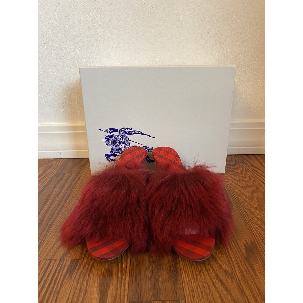 Burberry Minnie Women's Red Shearling Leather heel sandals Size 35 - Picture 2 of 7